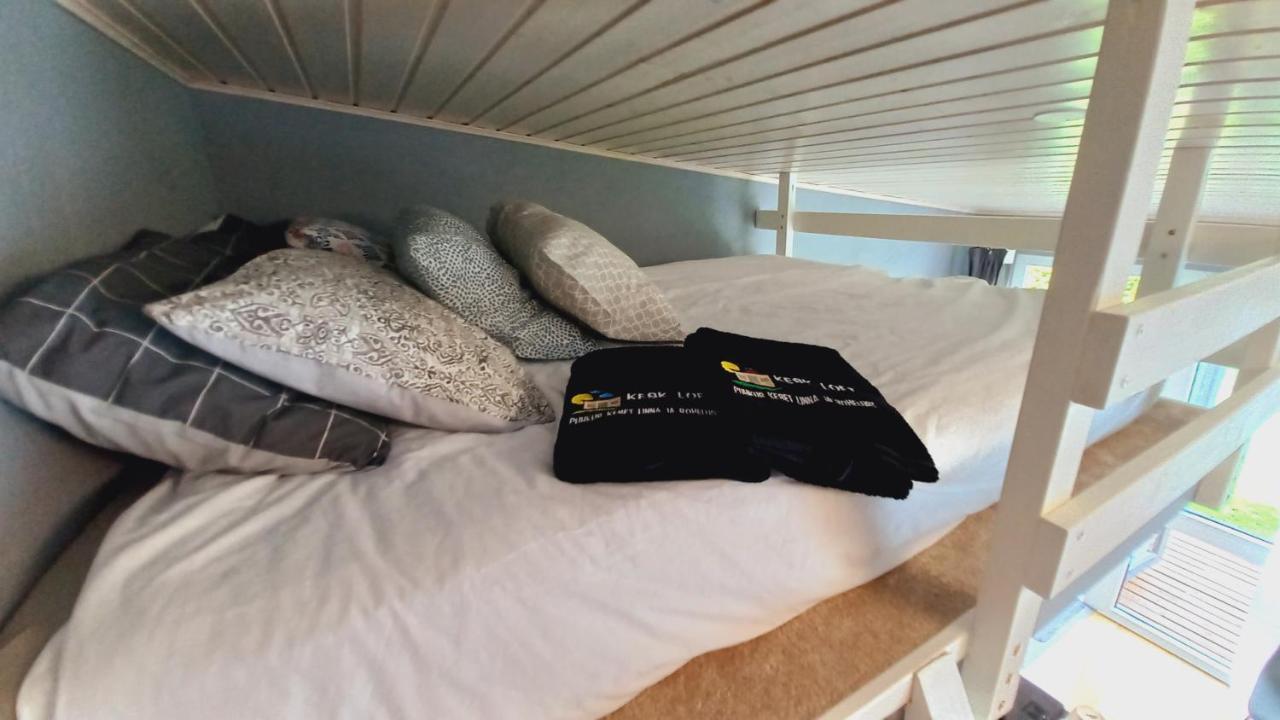 Tiny House, Kesk Loft Apartment Tartu Bagian luar foto